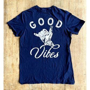 Mad Engine Good Vibes T-Shirt - Size Medium